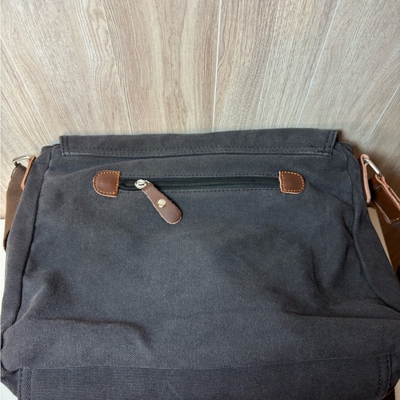 Augur Strauss Black Distressed Men’s Fabric Messenger Bag - Picture 2 of 5